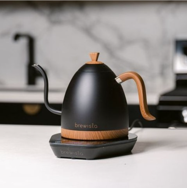 black_wood_kettle_brewista2
