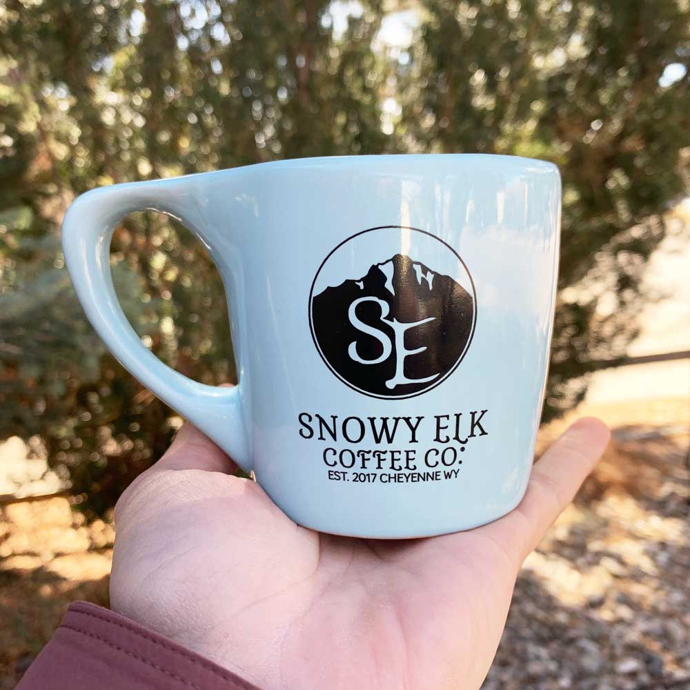 snowy-elk-blue-mug-12