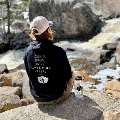 Elizabeth_hiking_hoodie